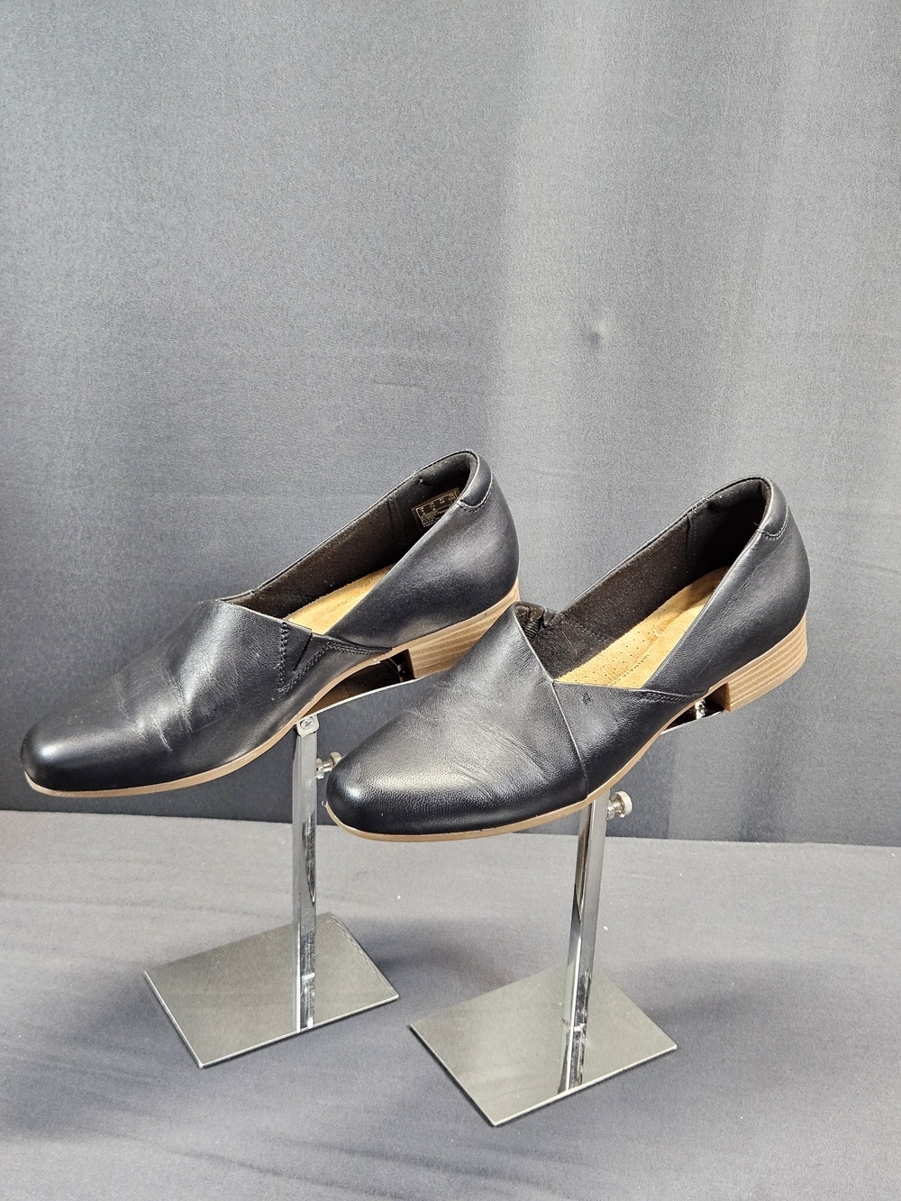Clarks Collection Womens Black Leather Asymmetrical Slip On Loafers Sz 7.5